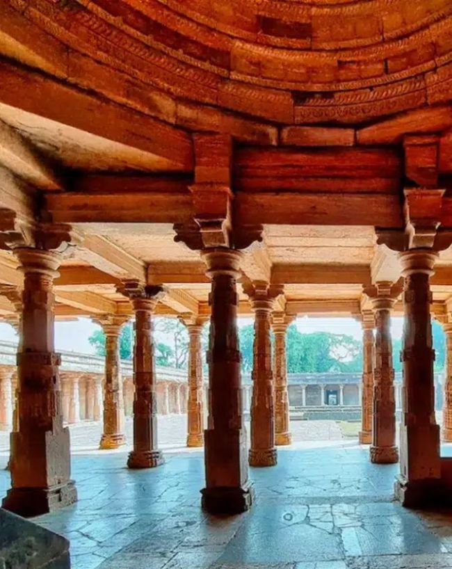 क्या है धार भोजशाला विवाद?