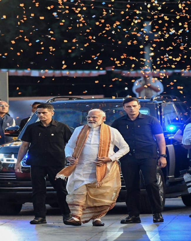 प्रधानमंत्री की दिनचर्या और यात्रा व्यय
