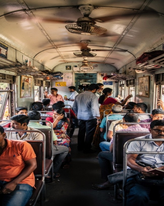 तेज आवाज में न इस्तेमाल करें मोबाइल फोन