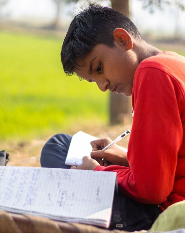 पढ़ाई का रूटीन बनाएं 
