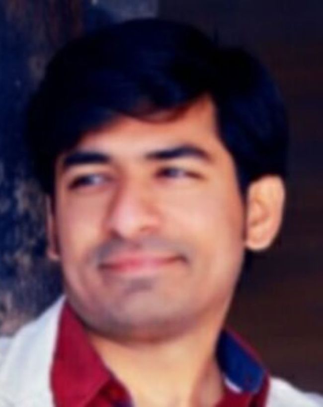 दोनों बेटों ने किया नाम रोशन