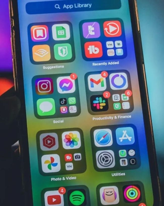 बैंकिंग ऐप्स को Hidden Folder में रखें
