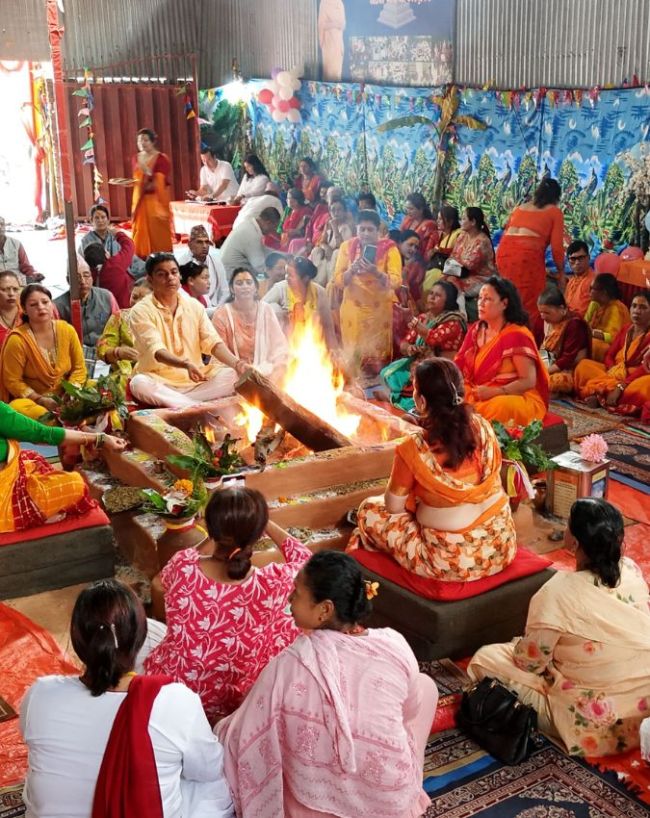 अमेरिका में पंडित कितना कमा लेते हैं 