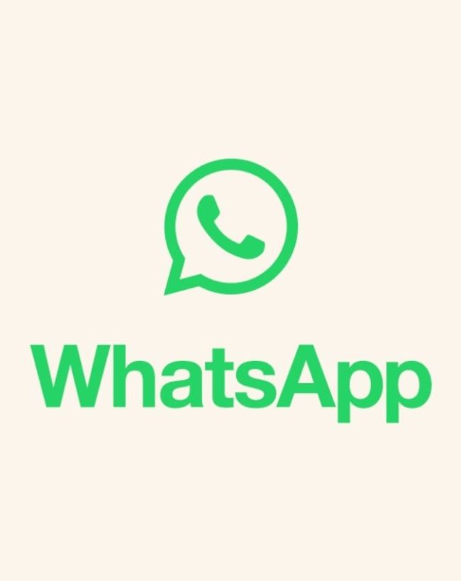 WhatsApp का मॉडल है अलग