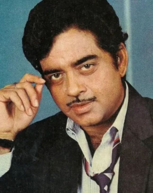 दशकों पुरानी दोस्ती