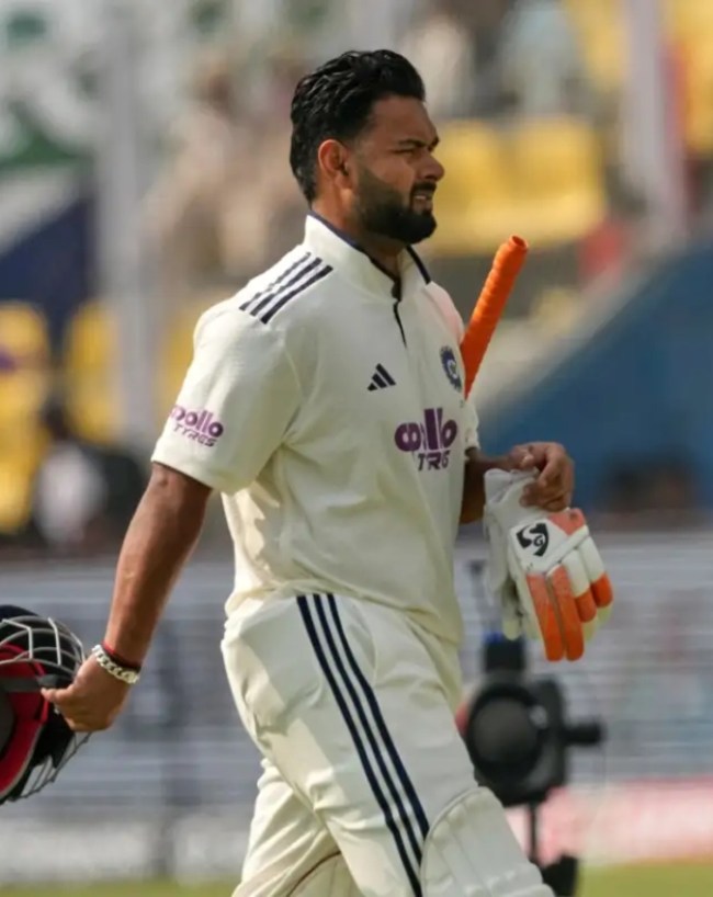 टेस्ट में शानदार प्रदर्शन