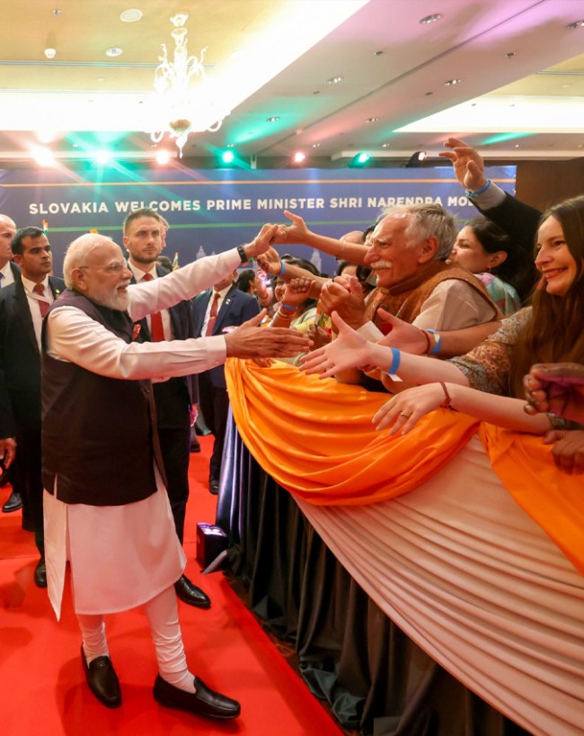 ब्रेड और नमक क्यों है अहम
