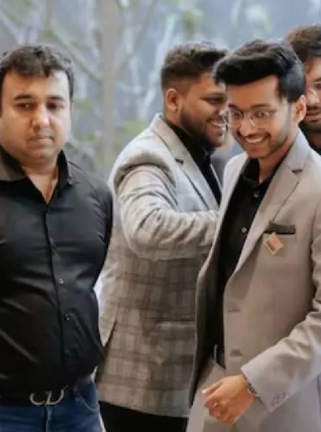 केतन को शादी का पता चल गया था?