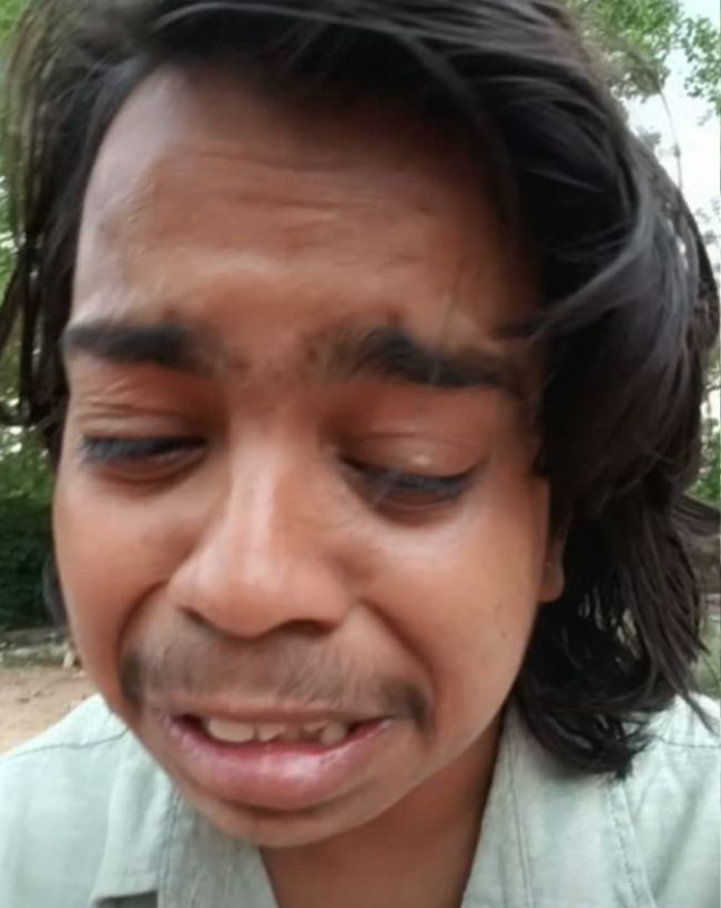 सोशल मीडिया पर वायरल हुआ वीडियो