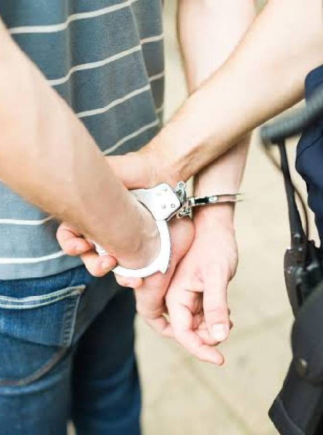 बेड़ियां कोर्ट की परमिशन से पहनाई जाएंगी