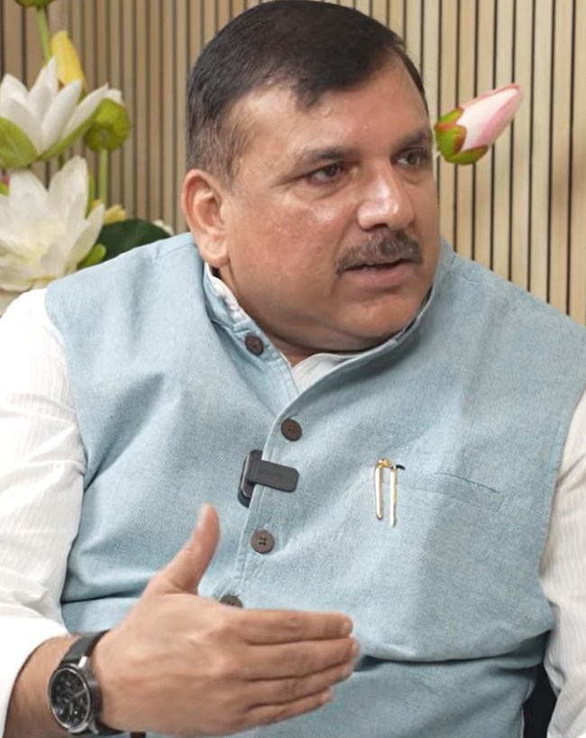 संदीप पाठक की बगावत पर हैरानी जताई