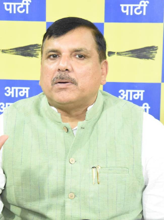 भनक लगती तो रोकने की कोशिश करते