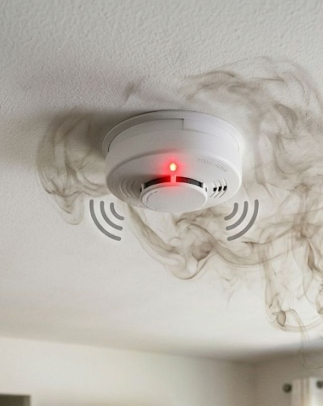  स्मोक डिटेक्टर ( Smoke Detector)