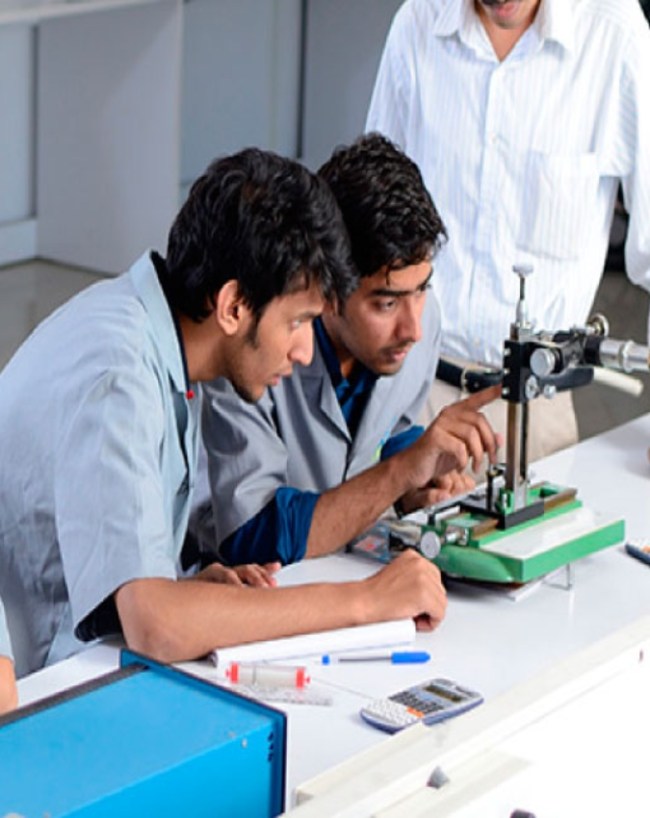 कौन-कौन से इंजीनियरिंग कोर्सेज की बढ़ी डिमांड?