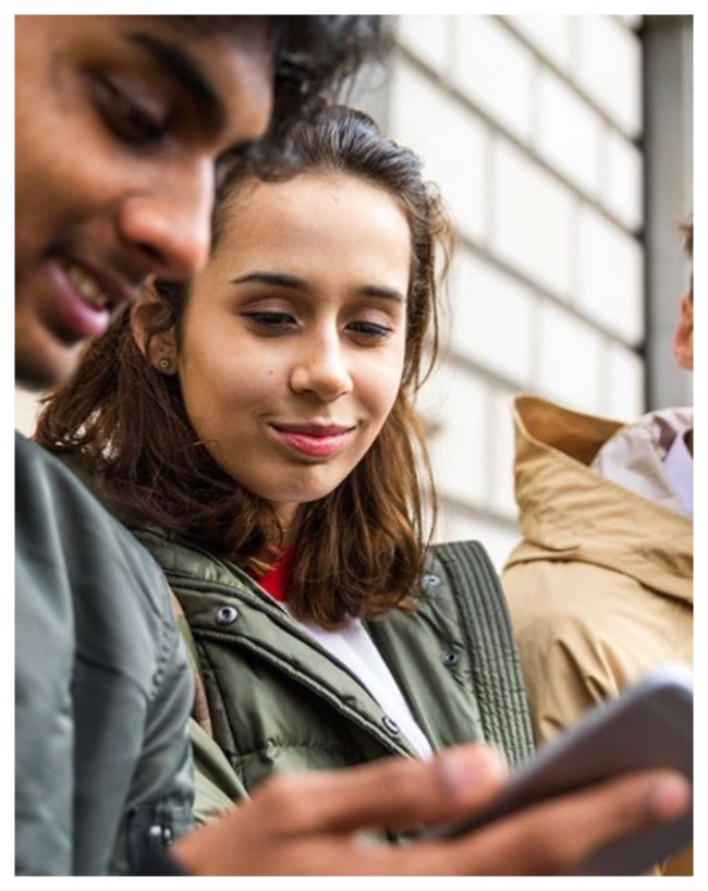 Gen Z (18 से 28 साल) के युवाओं में बढ़ा क्रेज, बाय नाउ, पे लेटर पहली पसंद