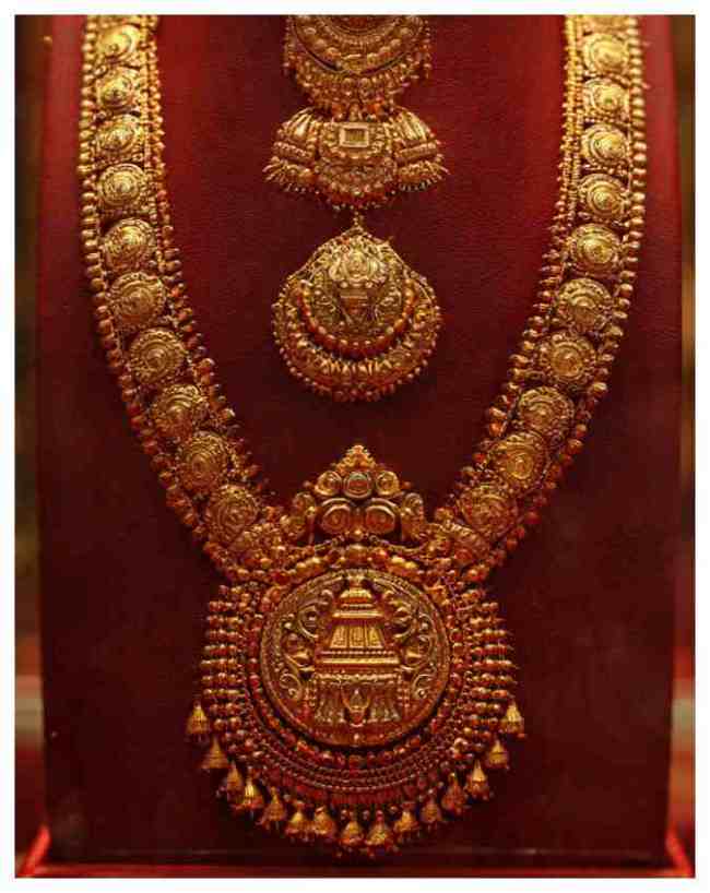 लगातार क्यों गिर रहे हैं दाम? जानिए बाजार के जानकारों की राय