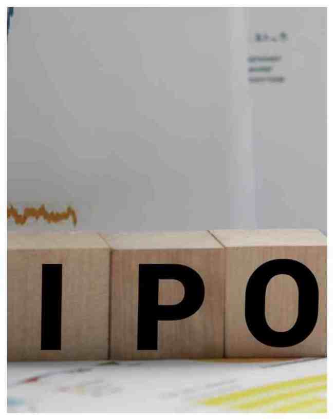 बड़े आईपीओ (IPOs) का कड़वा सच: S&P 500 से पीछे रह जाते हैं रिटर्न