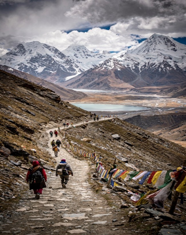 कहां स्थित है मानसरोवर?