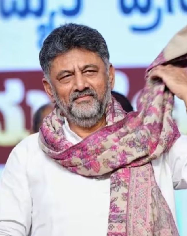 गुच्ची स्कार्फ  