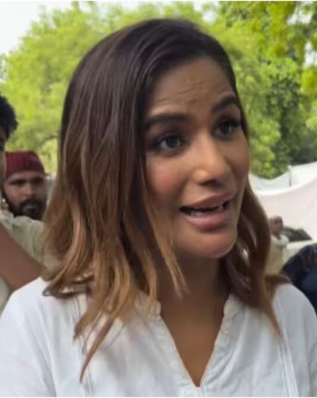 ऑनलाइन मिला सपोर्ट