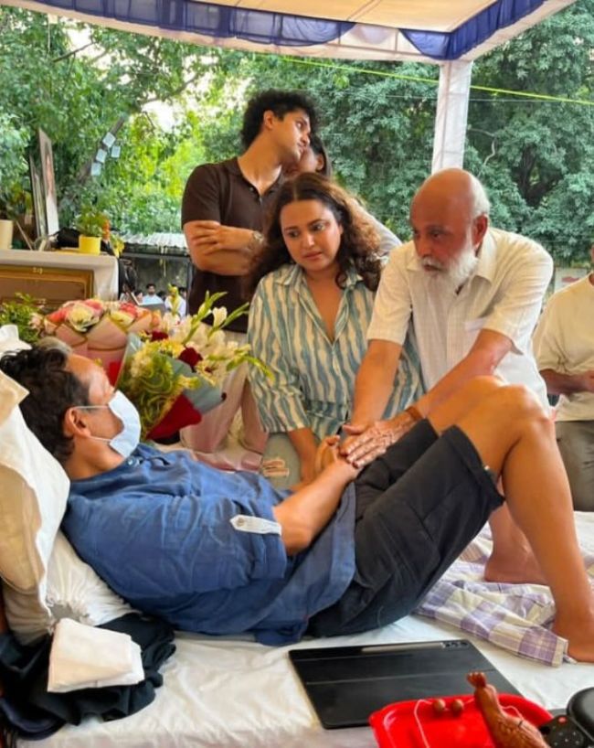 इंफ्लुएंसर्स ने किया सपोर्ट
