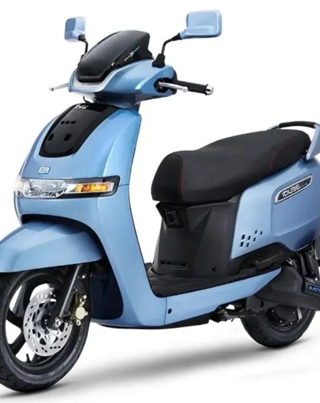TVS iQube S