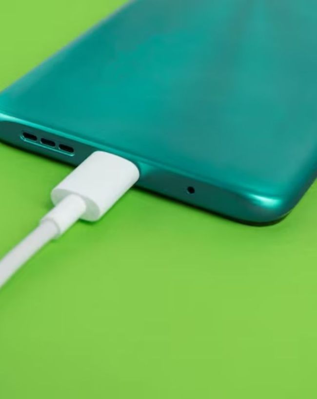 Battery Protection फीचर को नजरअंदाज न करें
