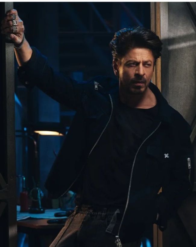 शाहरुख और नसीरुद्दीन शाह की भावुकता