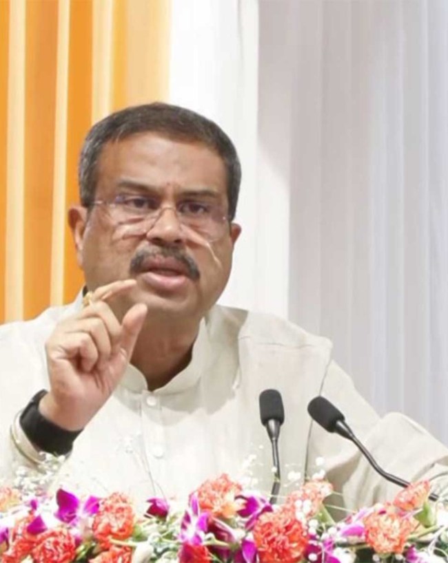 अब सरकार के फैसलों पर टिकी छात्रों की उम्मीद