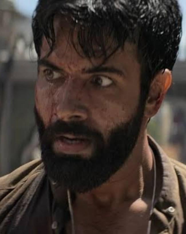 टॉप 5 में कर रही ट्रेंड