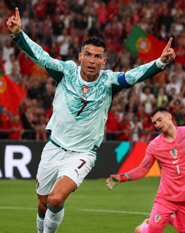 FIFA वर्ल्ड कप में पूरे किए 11 गोल 