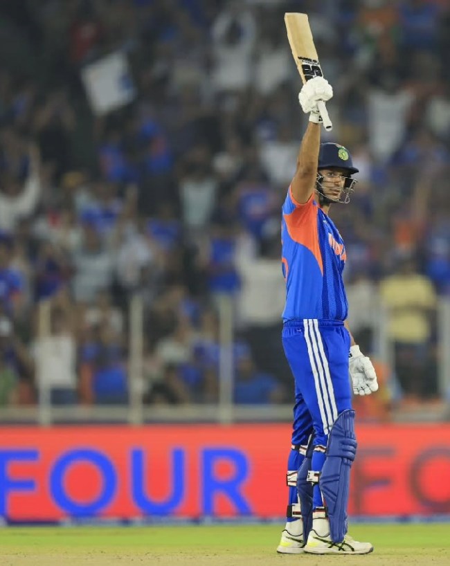 दिनेश कार्तिक को पीछे छोड़ सकते हैं शिवम 