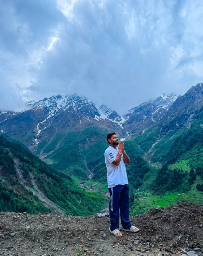 दबाव में हैं ऋषभ पंत 