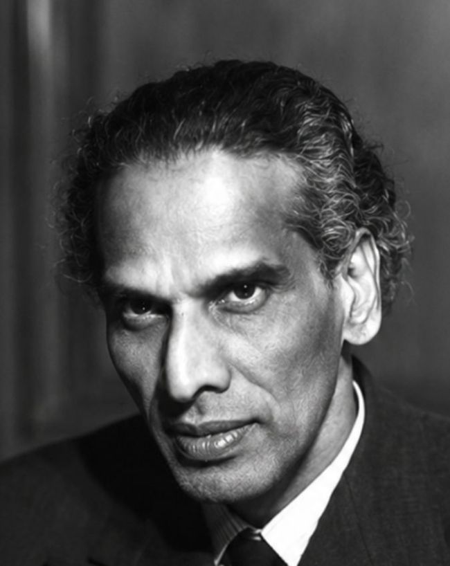 वीके कृष्ण मेनन 