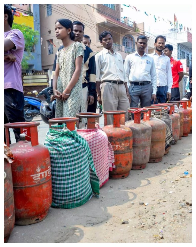 जयपुर और पटना में आज किस रेट पर होगी बुकिंग?