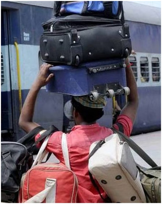 फ्री लिमिट से ज्यादा सामान होने पर क्या होगा?
