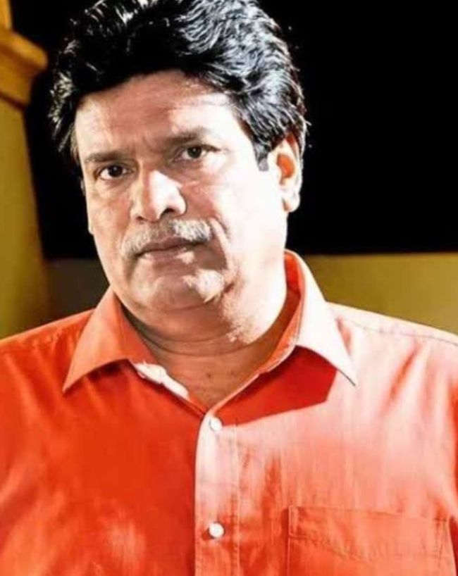 एक्टर की करीबी दोस्त ने दिया अपडेट