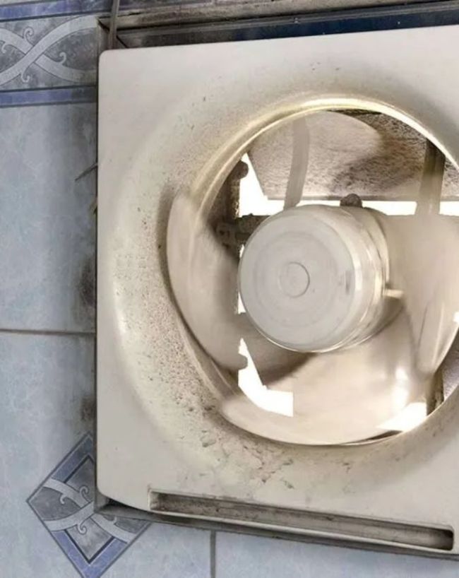 एग्जॉस्ट फैन का इस्तेमाल करें 