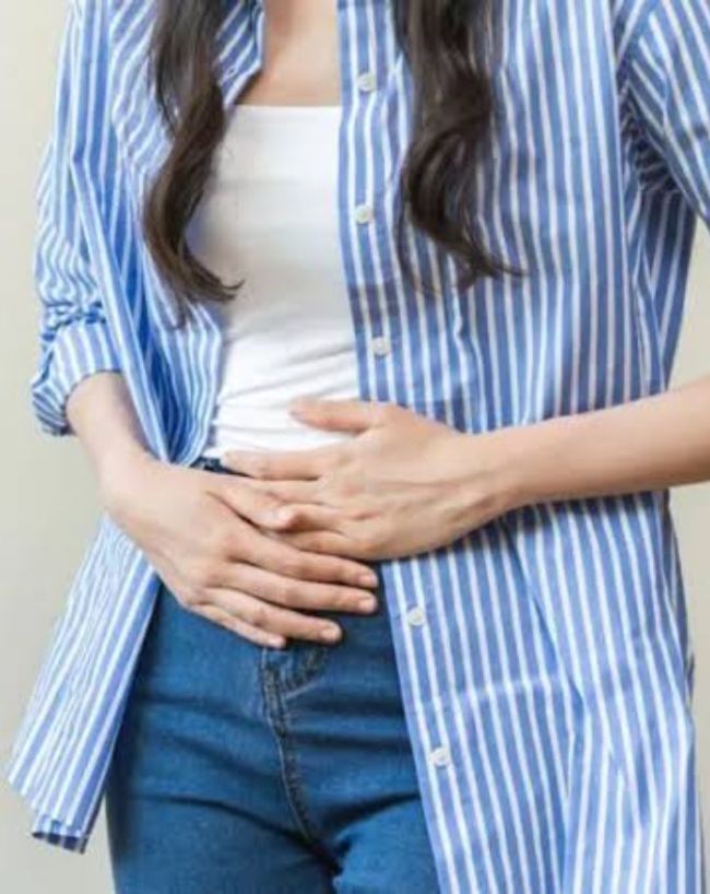 पेट के निचले हिस्से में दर्द होना 