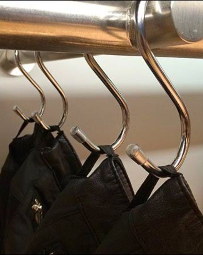 क्या इन लूप्स को पहनते समय बाहर रखना चाहिए?