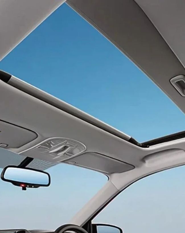 Hyundai i20 सबसे सस्ता सनरूफ वाला विकल्प