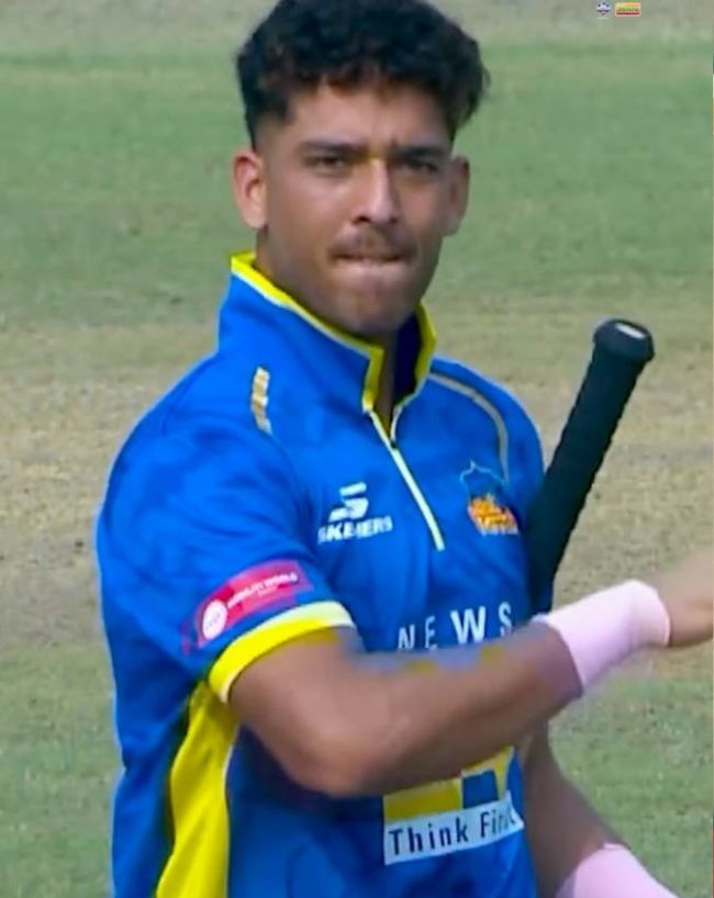 देव लाकरा