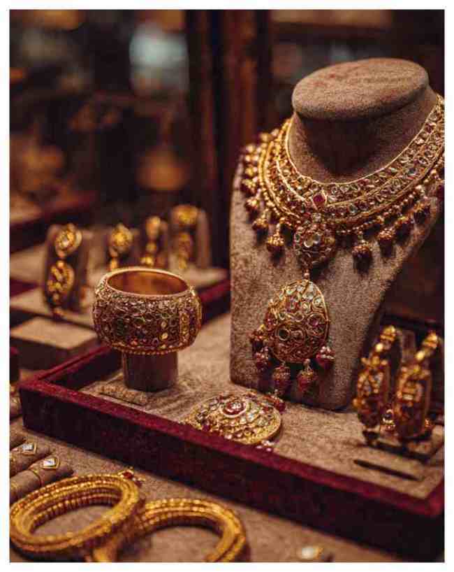 MCX और अंतरराष्ट्रीय बाजार (COMEX) का हाल