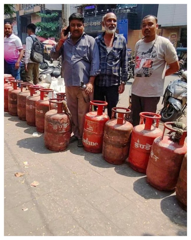 मुंबई और कोलकाता में नई कीमतें