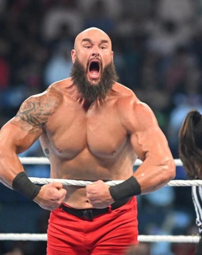 स्ट्रोमैन को WWE ने कब निकाला?